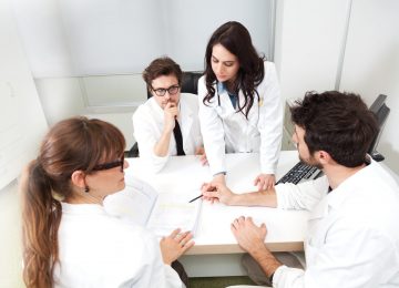 Doctor’s speech control Doctor’s discussion control about medical special case